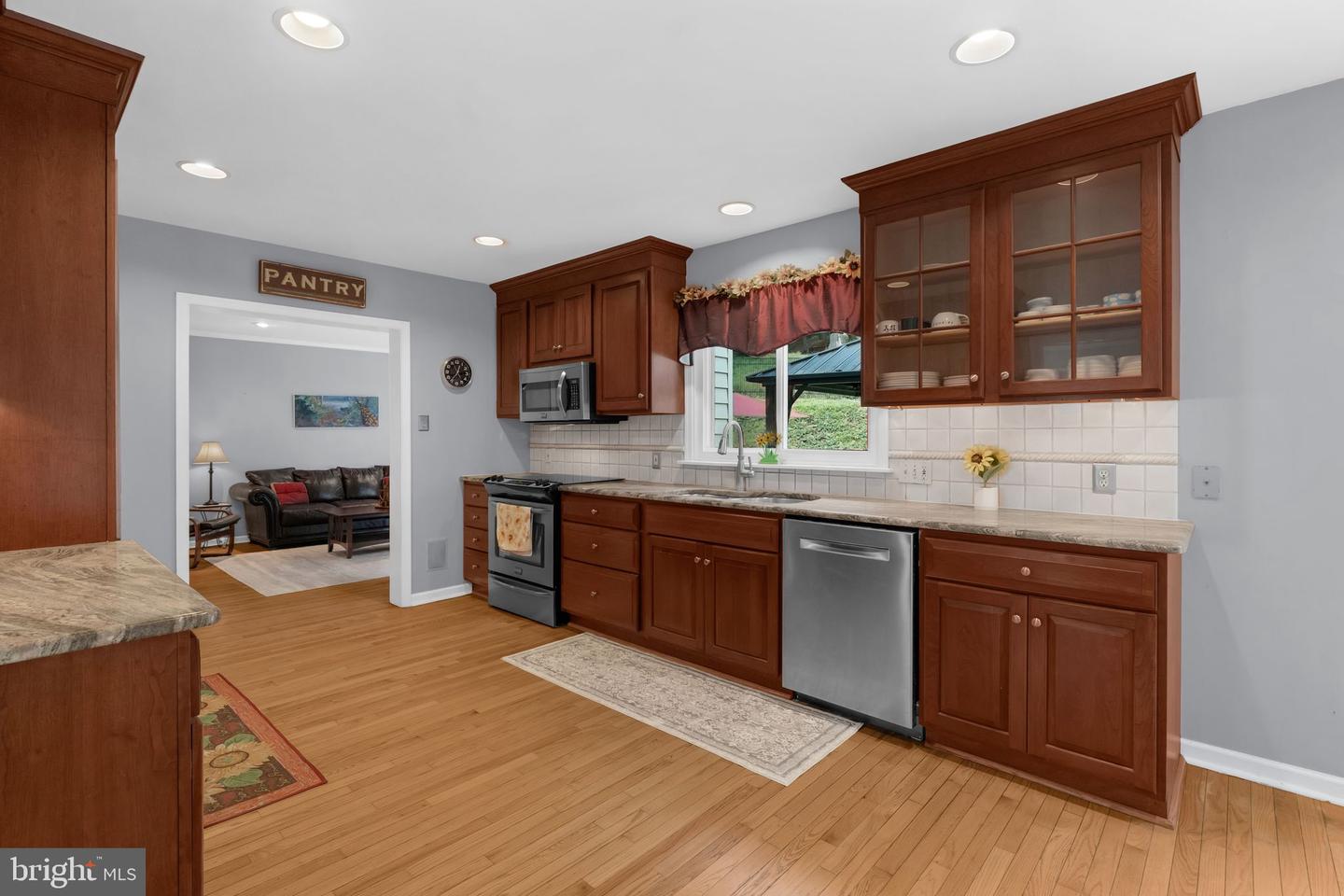 Wayne, Pennsylvania, 19087, United States, 4 Bedrooms Bedrooms, ,3 BathroomsBathrooms,Residential,Active,1904178