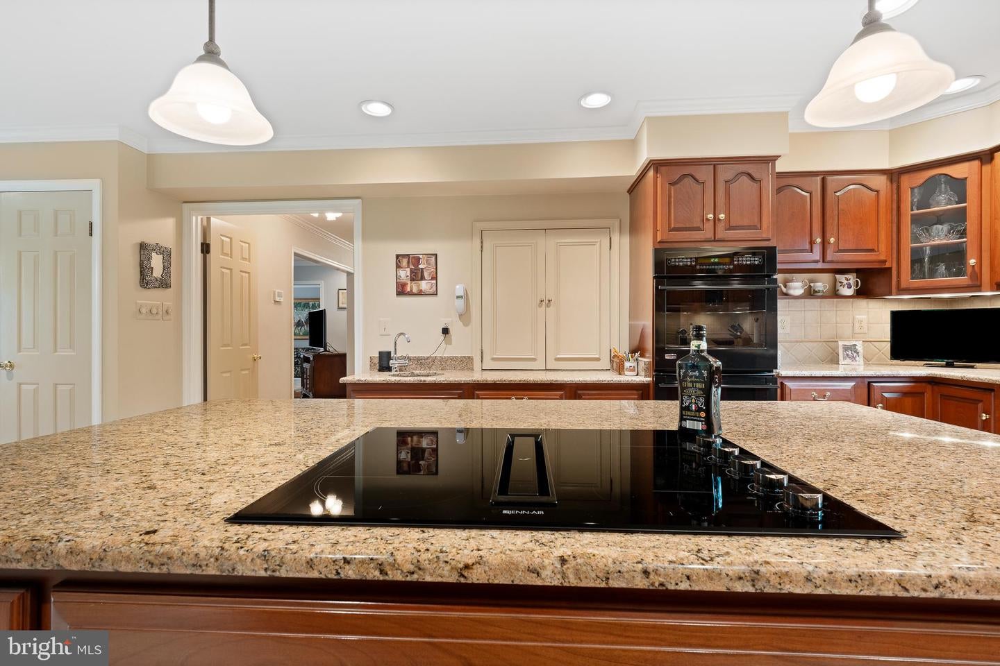 Potomac, Maryland, 20854, United States, 5 Bedrooms Bedrooms, ,6 BathroomsBathrooms,Residential,Active,1988488