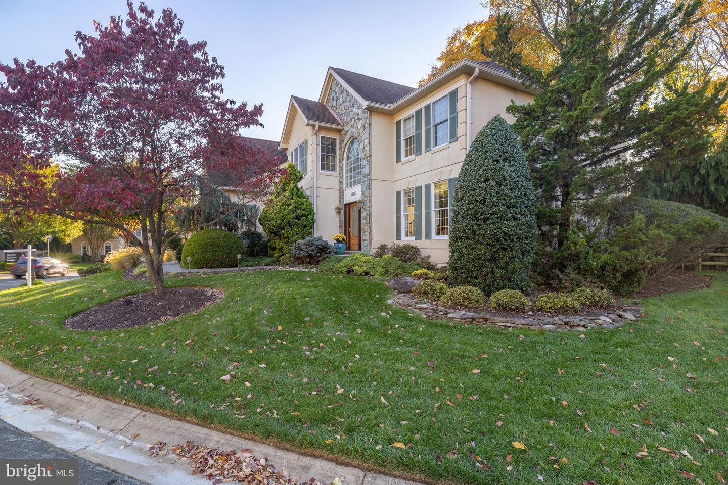 Rockville, Maryland, 20850, United States, 6 Bedrooms Bedrooms, ,5 BathroomsBathrooms,Residential,Active,1970950