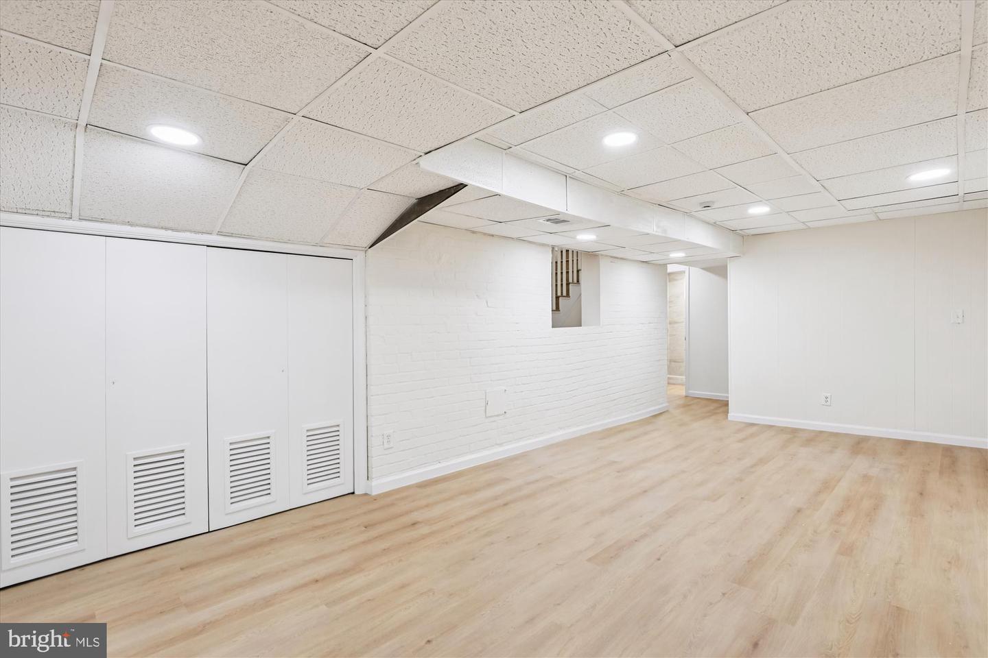 Arlington, Virginia, 22207, United States, 3 Bedrooms Bedrooms, ,3 BathroomsBathrooms,Residential,Active,2012923