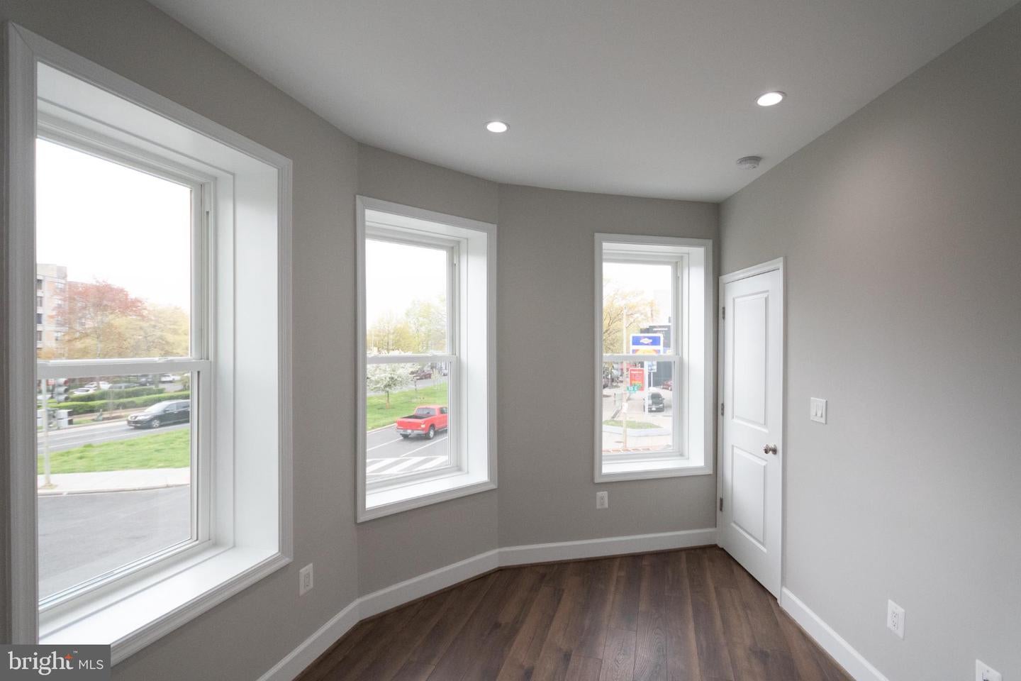 Washington, District Of Columbia, 20003, United States, ,Residential,Active,2009139