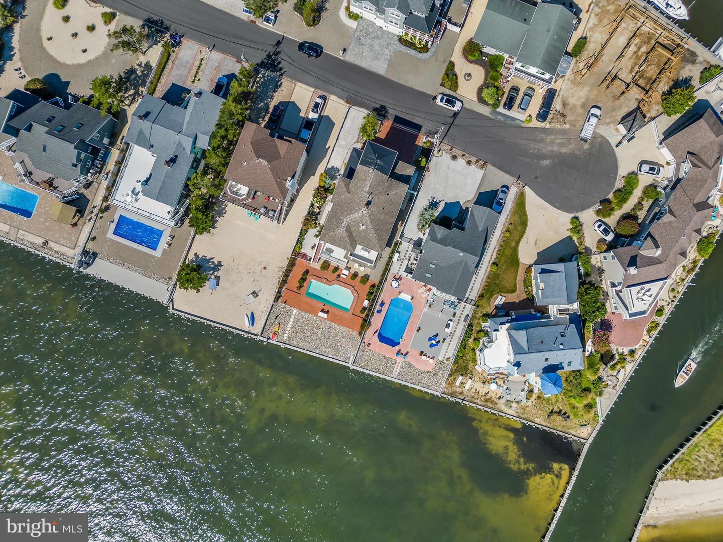 Waretown, New Jersey, 08758, United States, 4 Bedrooms Bedrooms, ,5 BathroomsBathrooms,Residential,Active,1926924