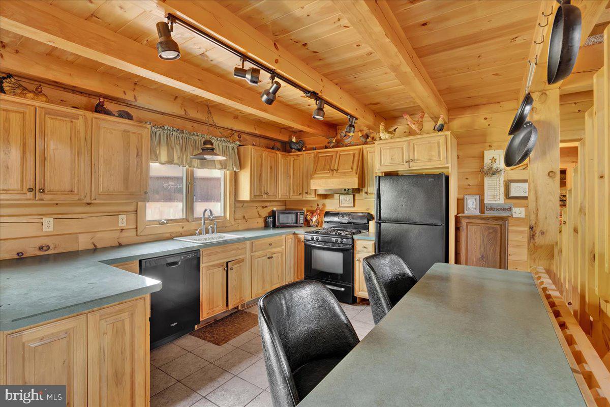 White Haven, Pennsylvania, 18661, United States, 5 Bedrooms Bedrooms, ,3 BathroomsBathrooms,Residential,Active,1888981