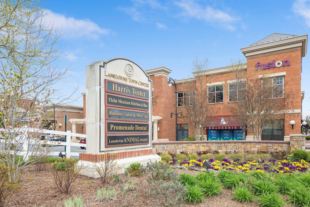 Leesburg, Virginia, 20176, United States, 4 Bedrooms Bedrooms, ,5 BathroomsBathrooms,Residential,Active,2044548