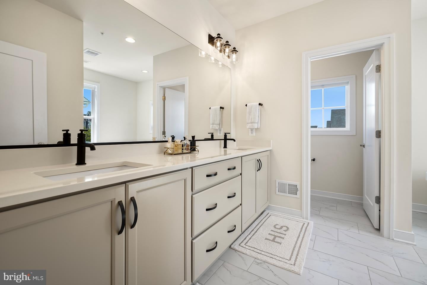 Monrovia, Maryland, 21770, United States, 5 Bedrooms Bedrooms, ,5 BathroomsBathrooms,Residential,Active,2044549