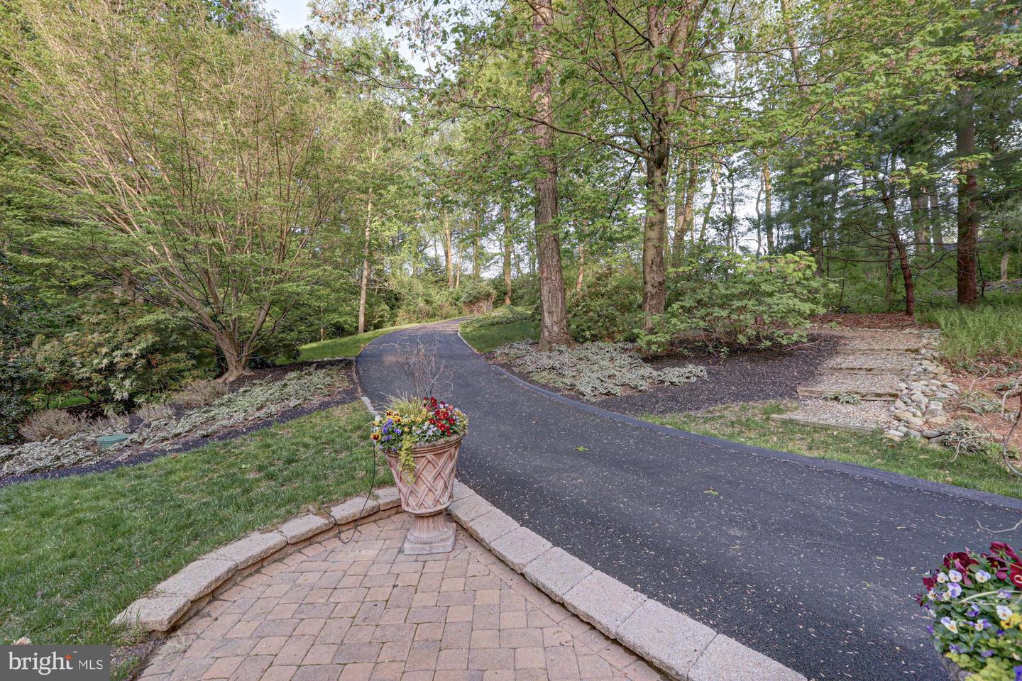 Kennett Square, Pennsylvania, 19348, United States, 5 Bedrooms Bedrooms, ,5 BathroomsBathrooms,Residential,Active,1806597