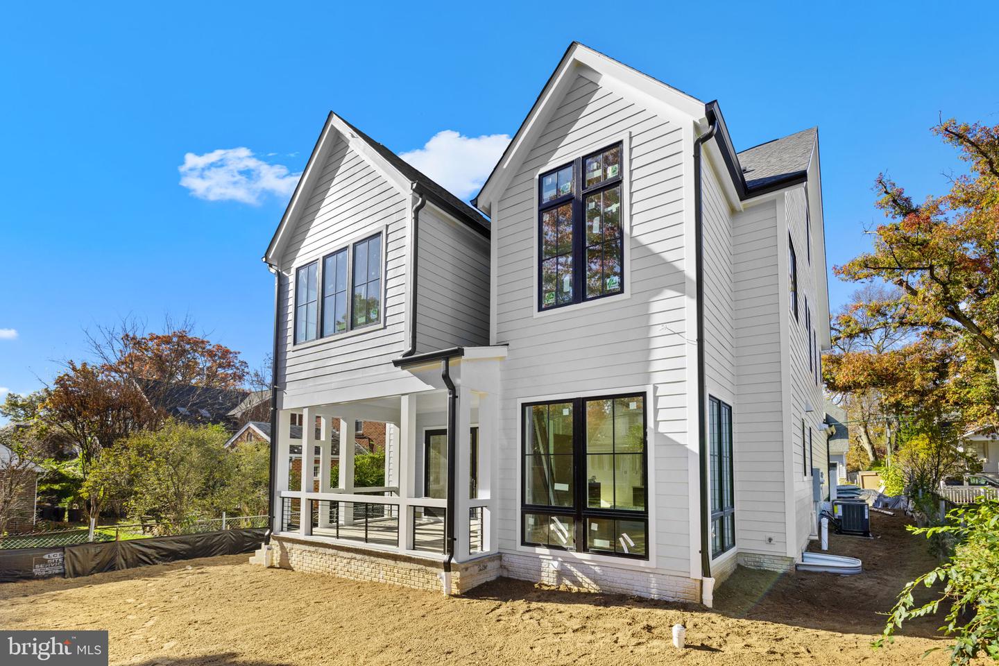 Arlington, Virginia, 22201, United States, 6 Bedrooms Bedrooms, ,7 BathroomsBathrooms,Residential,Active,1936155