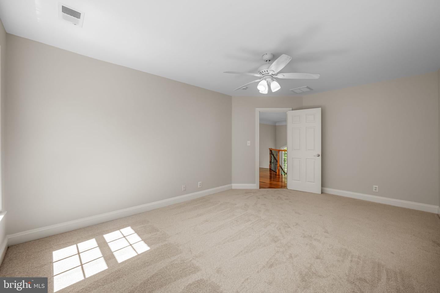 Ellicott City, Maryland, 21042, United States, 5 Bedrooms Bedrooms, ,5 BathroomsBathrooms,Residential,Pending,2045798