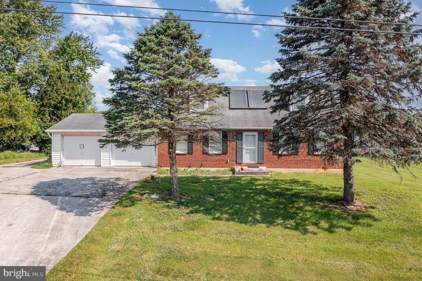 Carlisle, Pennsylvania, 17015, United States, 3 Bedrooms Bedrooms, ,2 BathroomsBathrooms,Residential,Active,1852676