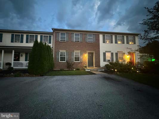 10 CLAIRES WAY, FREDERICKSBURG, PA 17026 - Image 1