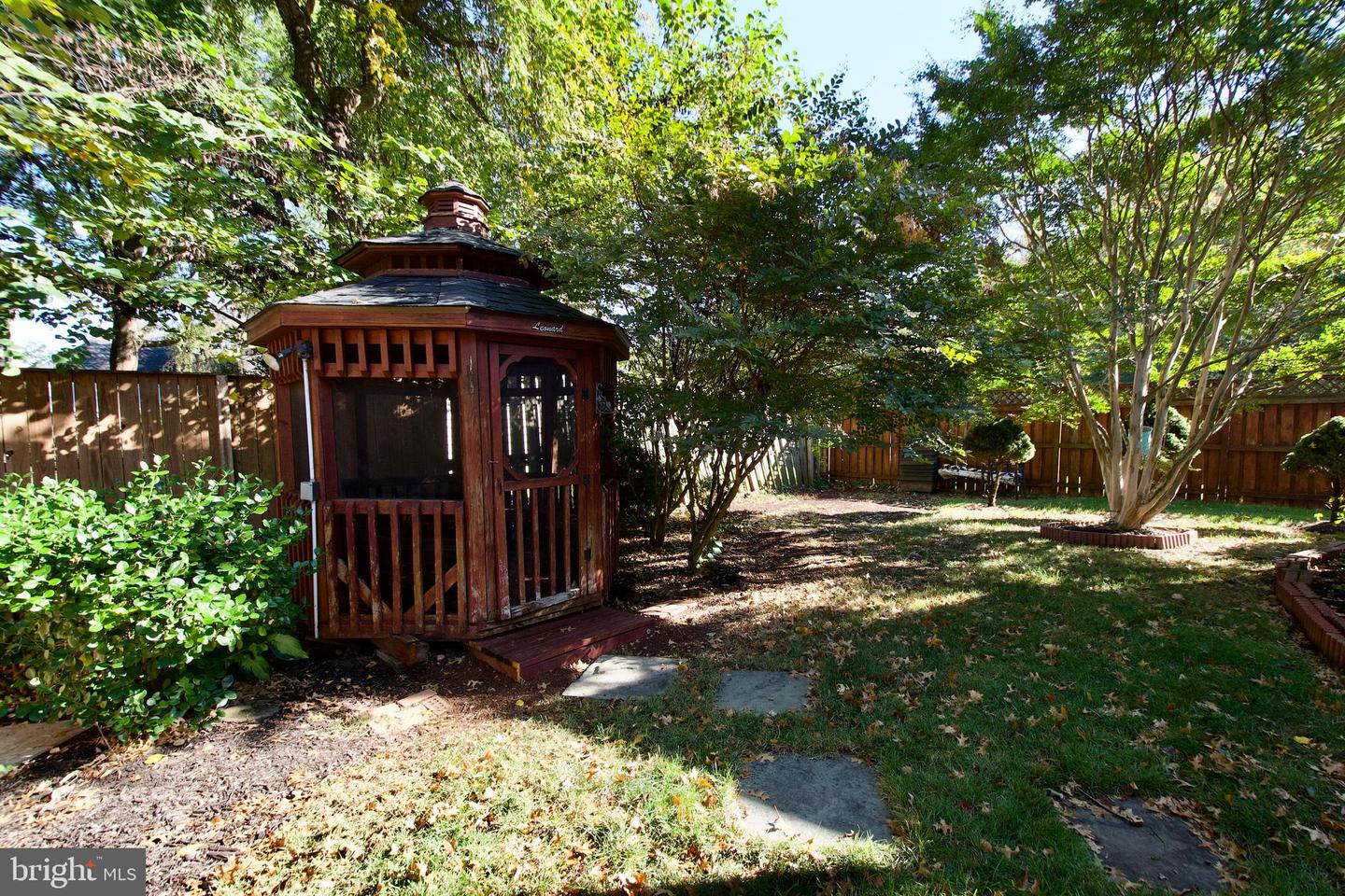 Annandale, Virginia, 22003, United States, 4 Bedrooms Bedrooms, ,3 BathroomsBathrooms,Residential,Active,1969677