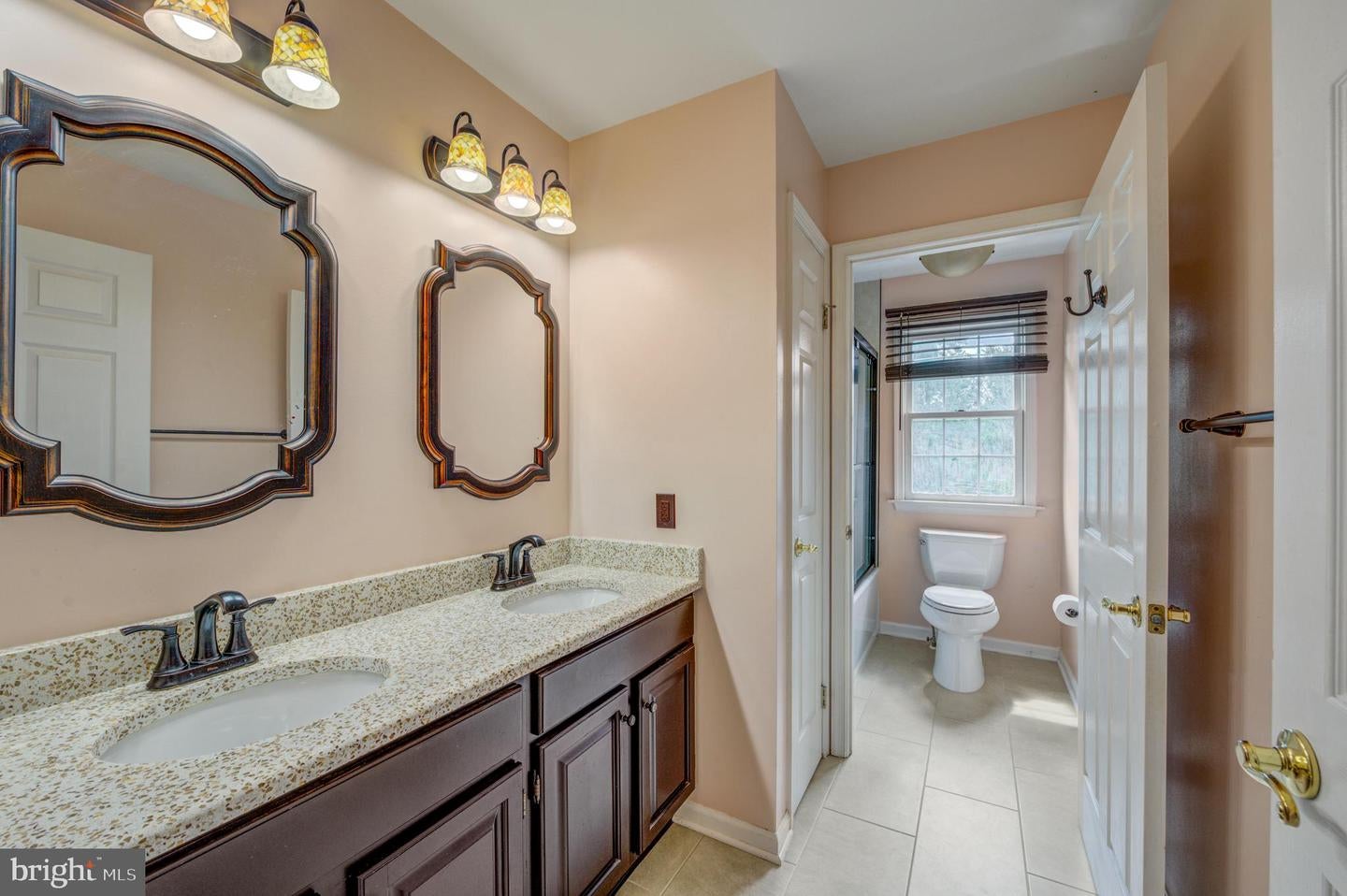 Plainsboro, New Jersey, 08536, United States, 5 Bedrooms Bedrooms, ,4 BathroomsBathrooms,Residential,Active,1936613