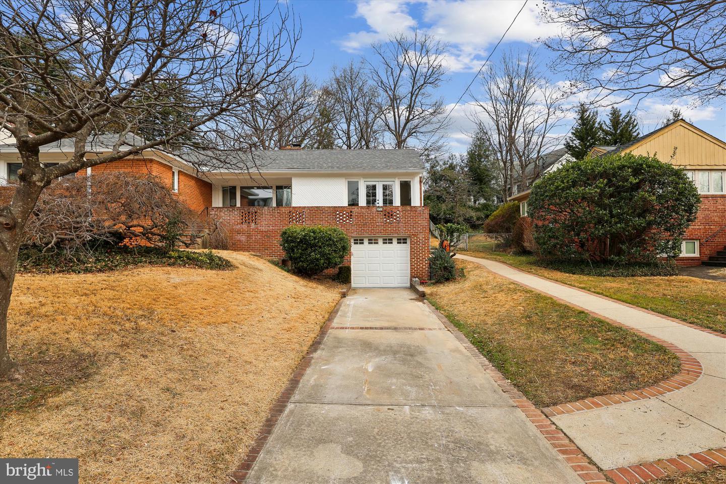 Arlington, Virginia, 22207, United States, 3 Bedrooms Bedrooms, ,3 BathroomsBathrooms,Residential,Active,2012923