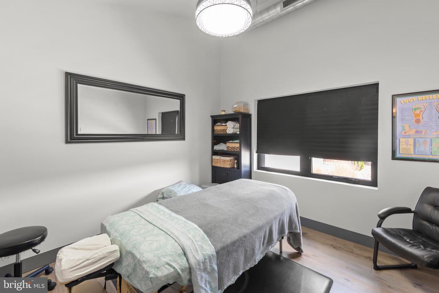 Berryville, Virginia, 22611, United States, 4 Bedrooms Bedrooms, ,4 BathroomsBathrooms,Residential,Active,1945547