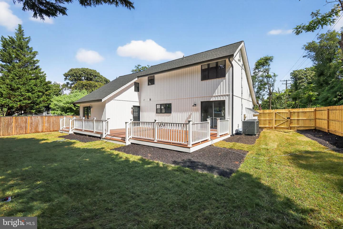 Annapolis, Maryland, 21401, United States, 3 Bedrooms Bedrooms, ,3 BathroomsBathrooms,Residential,Active,1934817