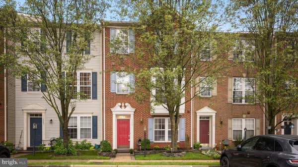 13667 SAINT JOHNS WOOD PL, HERNDON, VA 20171 - Image 1