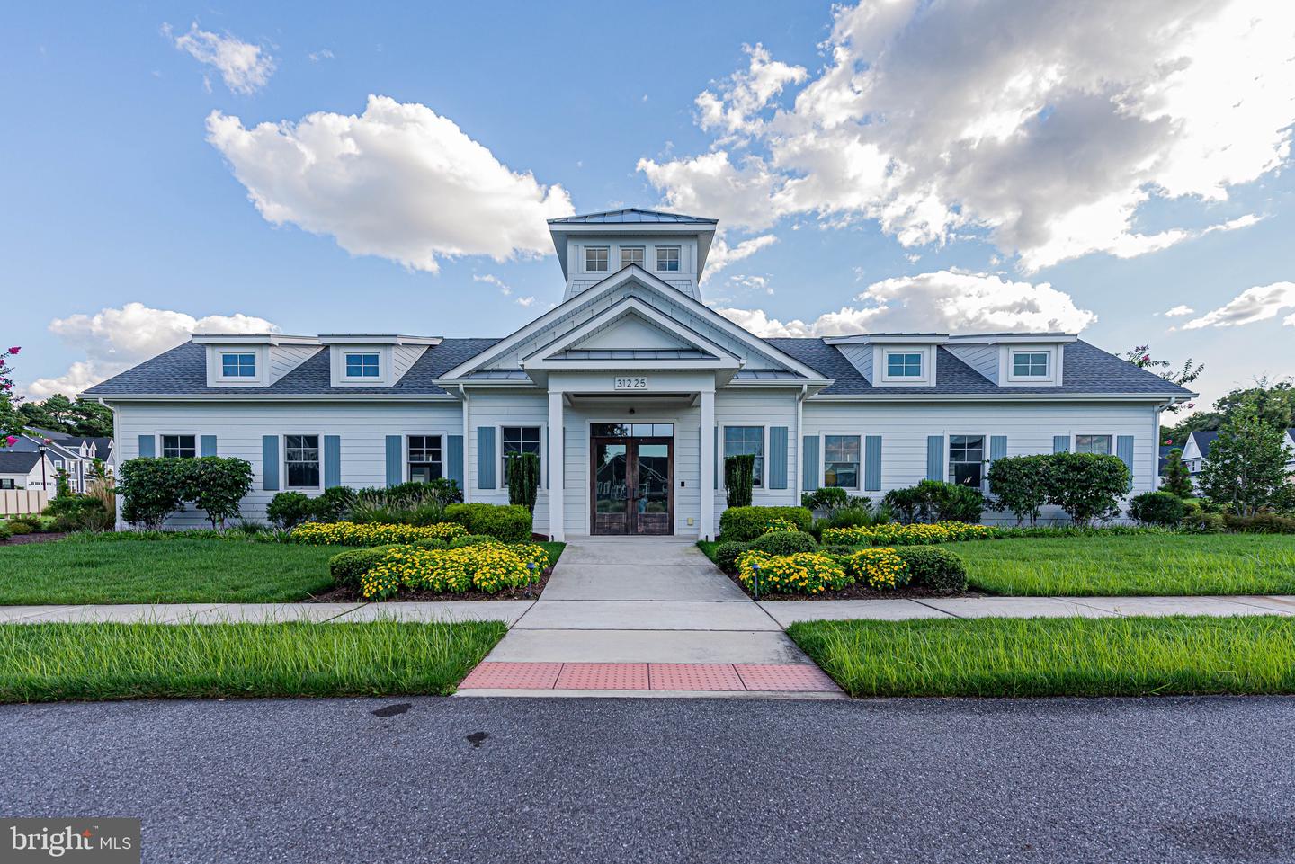 Rehoboth Beach, Delaware, 19971, United States, 4 Bedrooms Bedrooms, ,3 BathroomsBathrooms,Residential,Active,1922656