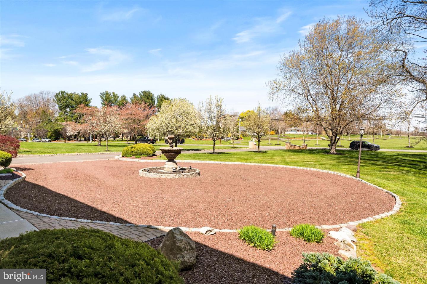 Robbinsville, New Jersey, 08691, United States, 6 Bedrooms Bedrooms, ,6 BathroomsBathrooms,Residential,Active,1953417