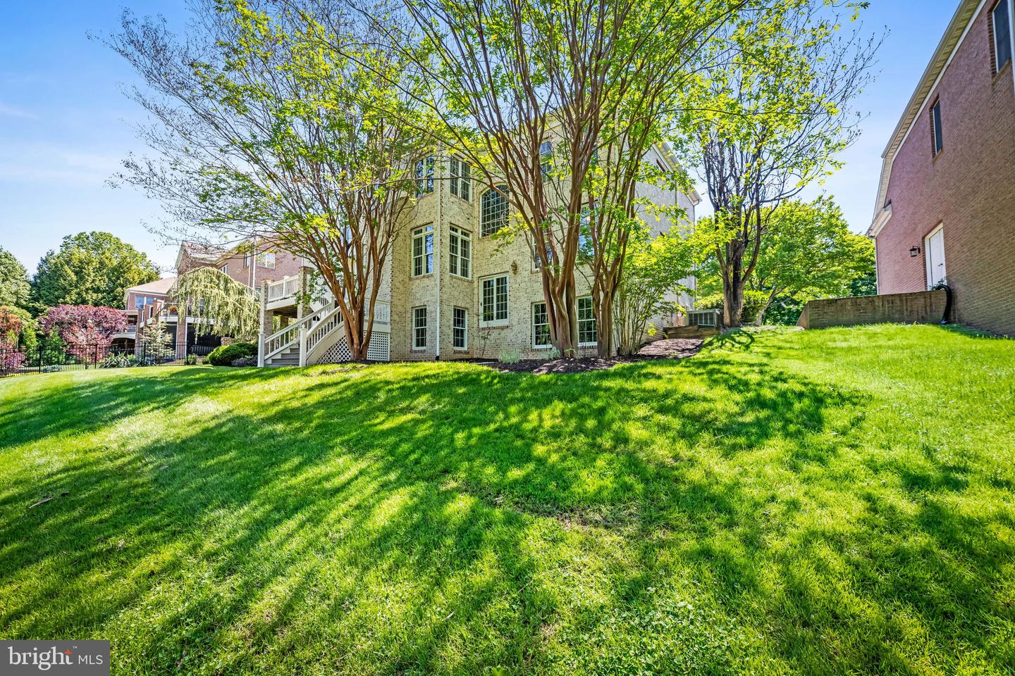 Ellicott City, Maryland, 21042, United States, 5 Bedrooms Bedrooms, ,5 BathroomsBathrooms,Residential,Pending,2045798