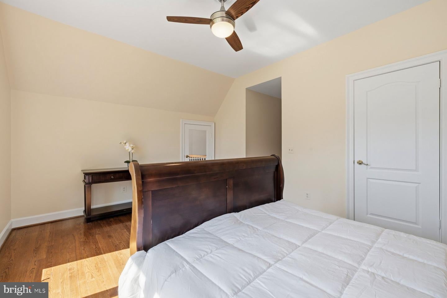 North Potomac, Maryland, 20878, United States, 5 Bedrooms Bedrooms, ,6 BathroomsBathrooms,Residential,Active,2045699