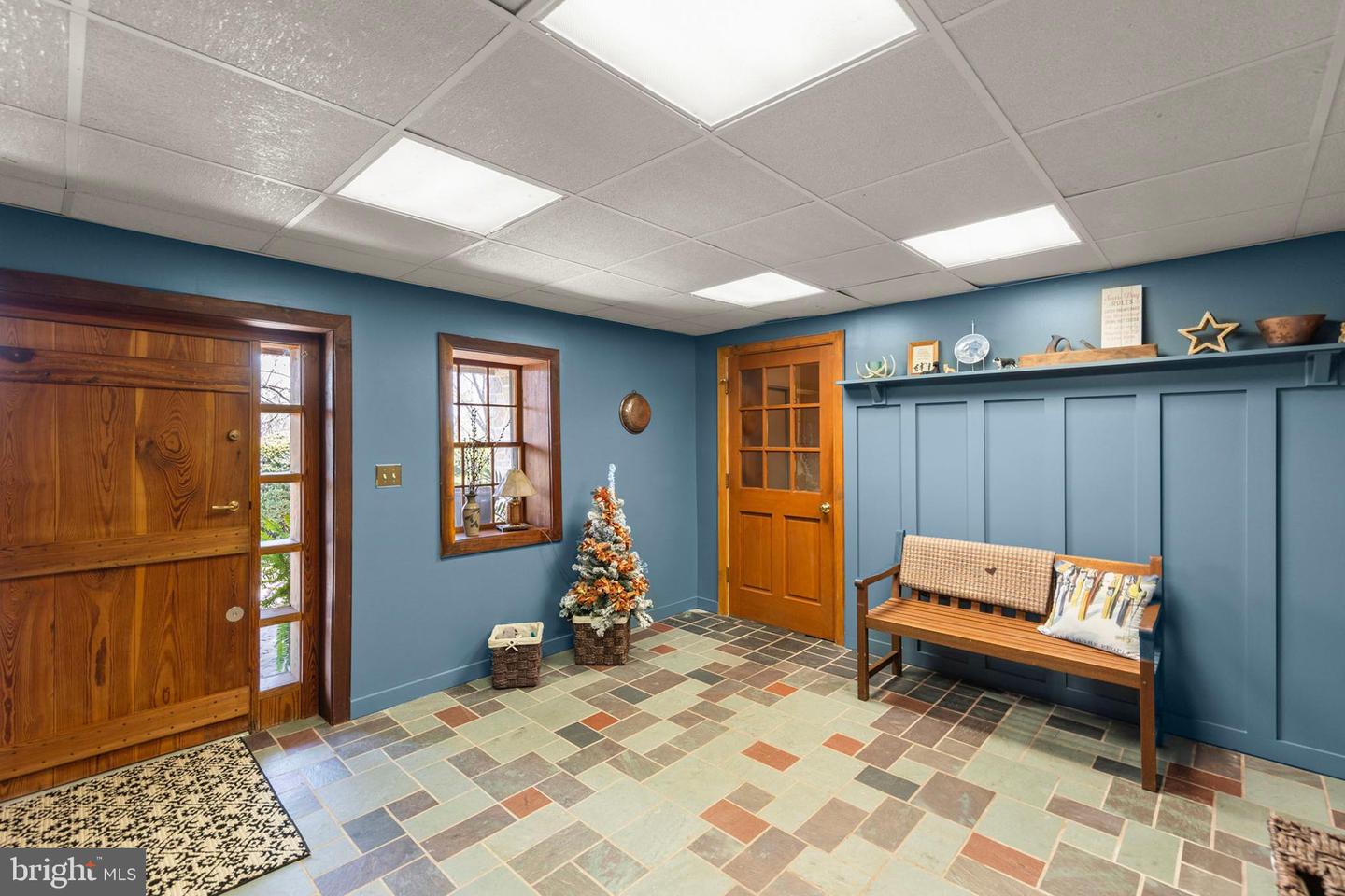 Winchester, Virginia, 22602, United States, 4 Bedrooms Bedrooms, ,4 BathroomsBathrooms,Residential,Active,1771431