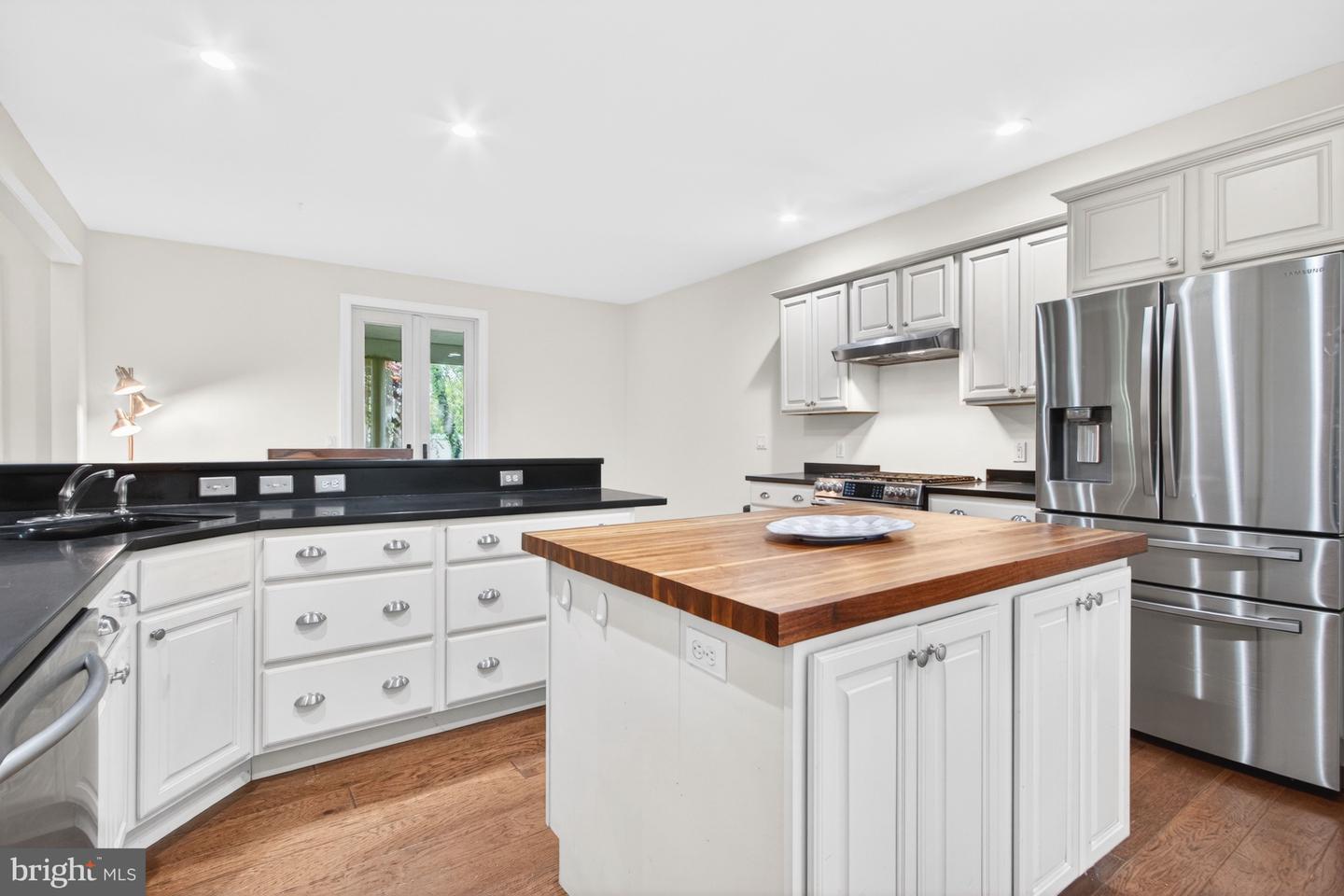 Rehoboth Beach, Delaware, 19971, United States, 4 Bedrooms Bedrooms, ,4 BathroomsBathrooms,Residential,Active,2035684