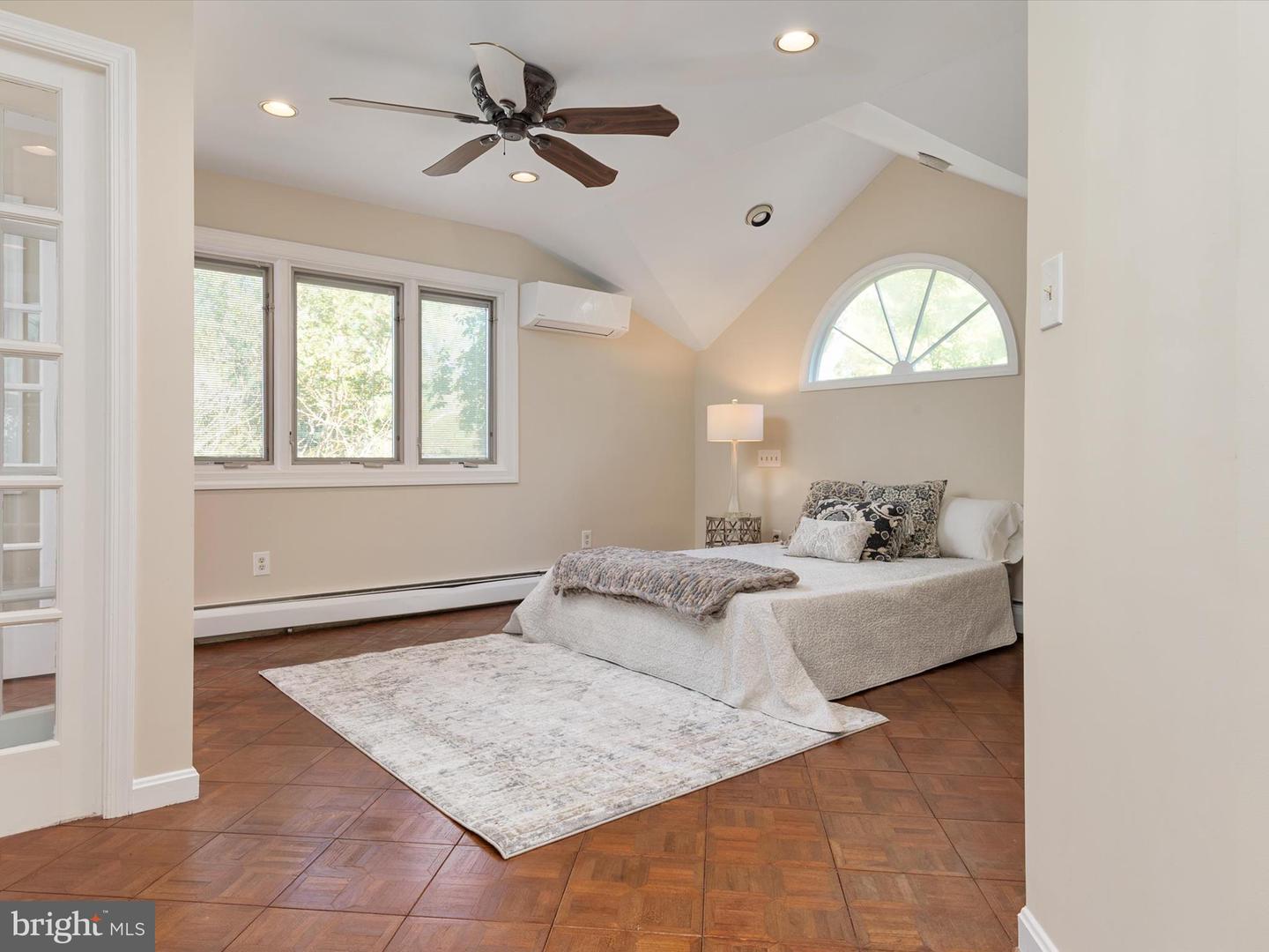 Edgewater, Maryland, 21037, United States, 3 Bedrooms Bedrooms, ,4 BathroomsBathrooms,Residential,Active,1965993