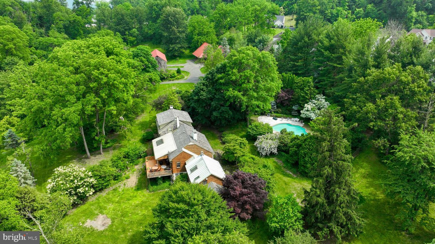 Reading, Pennsylvania, 19606, United States, 5 Bedrooms Bedrooms, ,4 BathroomsBathrooms,Residential,Active,2045028
