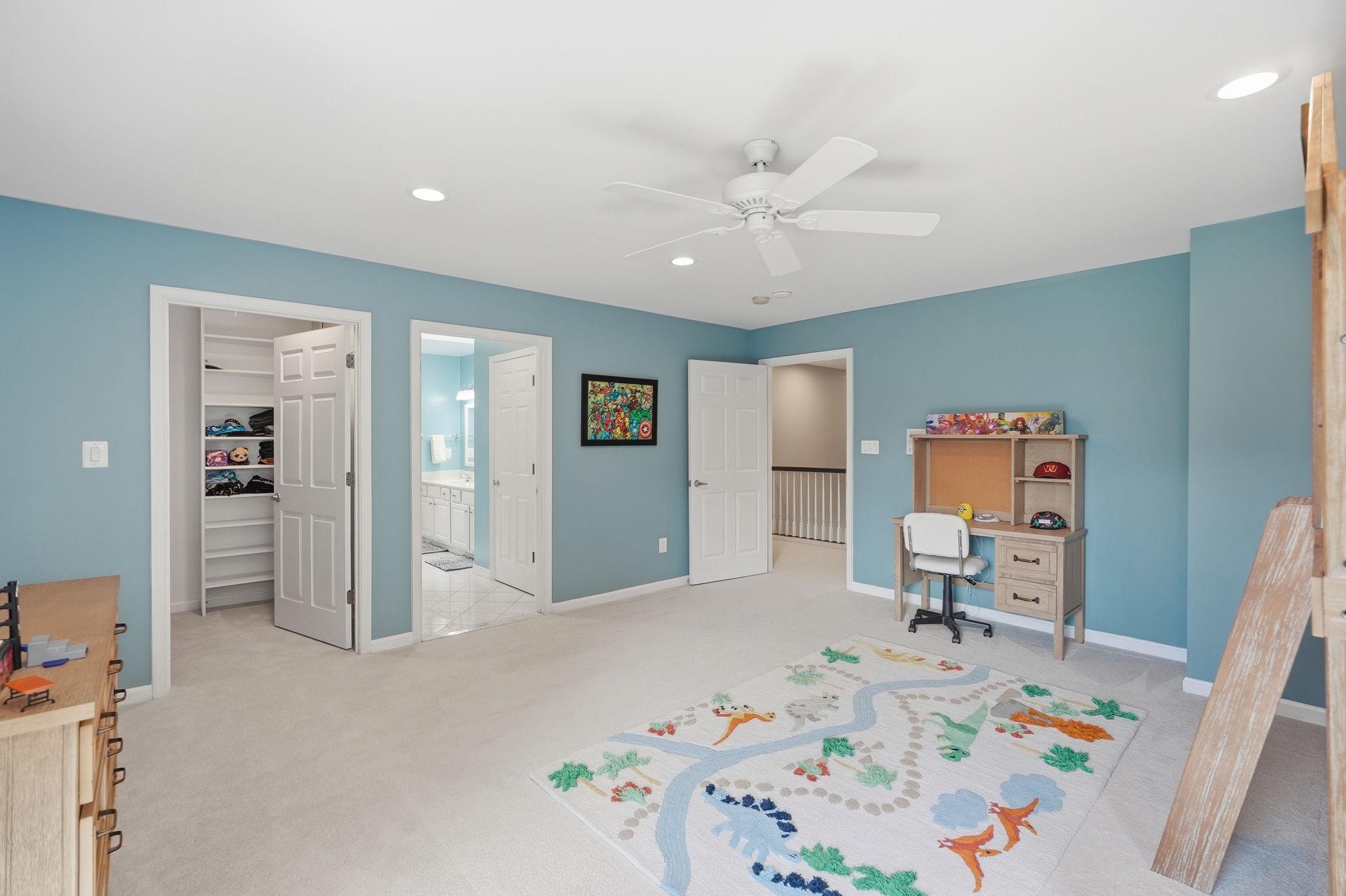 North Potomac, Maryland, 20878, United States, 7 Bedrooms Bedrooms, ,8 BathroomsBathrooms,Residential,Active,2044145