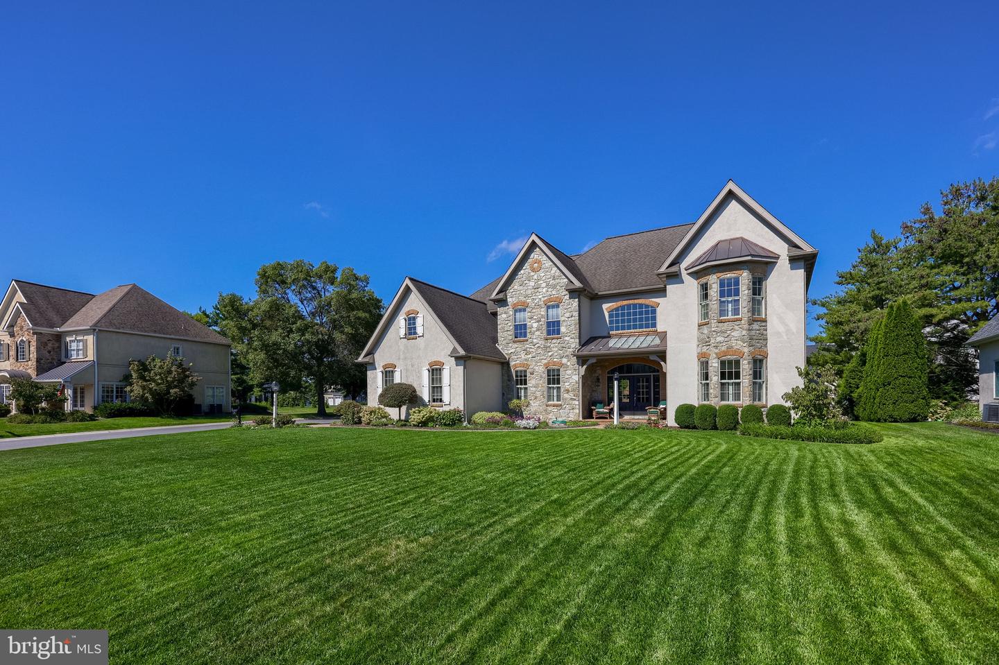 Lititz, Pennsylvania, 17543, United States, 5 Bedrooms Bedrooms, ,6 BathroomsBathrooms,Residential,Active,1964474