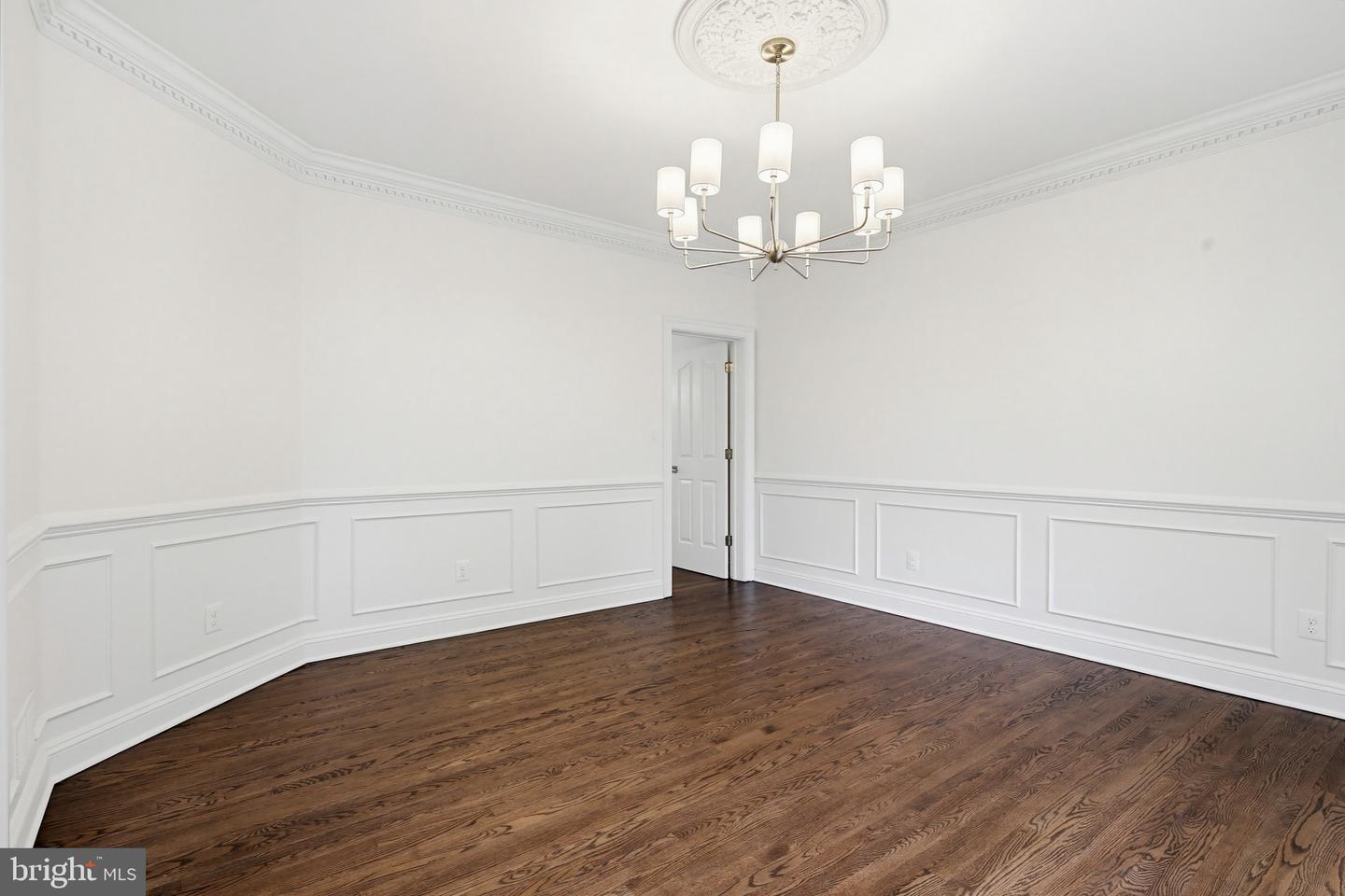 Ellicott City, Maryland, 21042, United States, 5 Bedrooms Bedrooms, ,5 BathroomsBathrooms,Residential,Active,2043423