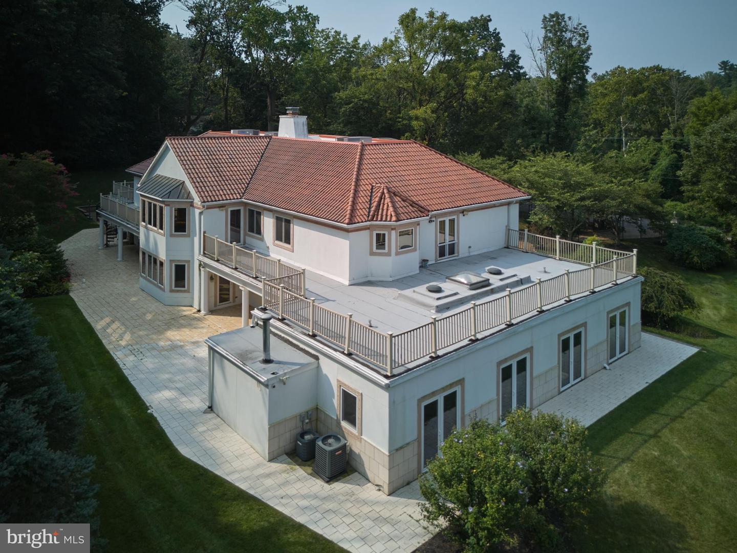 Bryn Mawr, Pennsylvania, 19010, United States, 6 Bedrooms Bedrooms, ,9 BathroomsBathrooms,Residential,Active,1943763