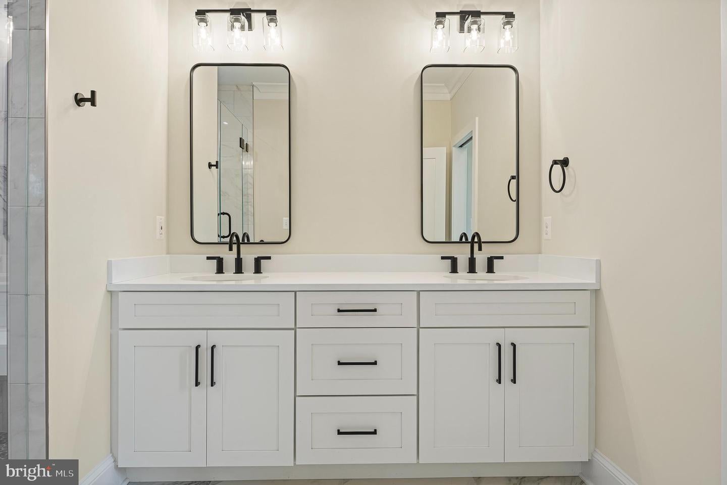 Annapolis, Maryland, 21403, United States, 3 Bedrooms Bedrooms, ,4 BathroomsBathrooms,Residential,Active,1952633