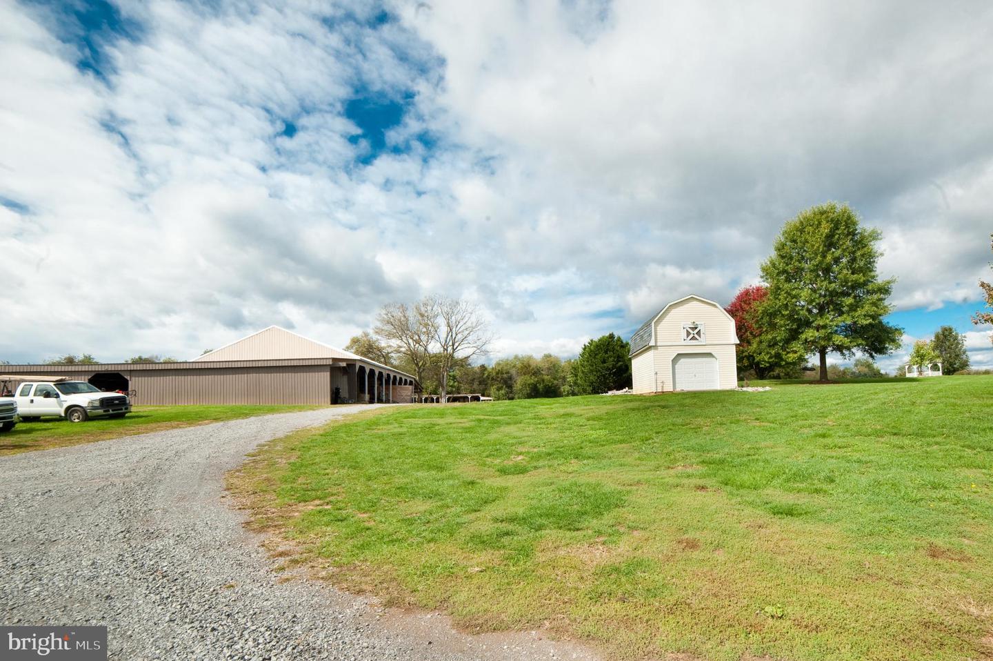 Martinsburg, West Virginia, 25404, United States, 5 Bedrooms Bedrooms, ,3 BathroomsBathrooms,Residential,Active,1936417