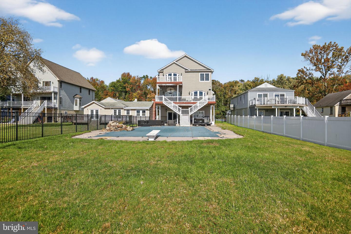 Baltimore, Maryland, 21220, United States, 5 Bedrooms Bedrooms, ,4 BathroomsBathrooms,Residential,Active,1985595