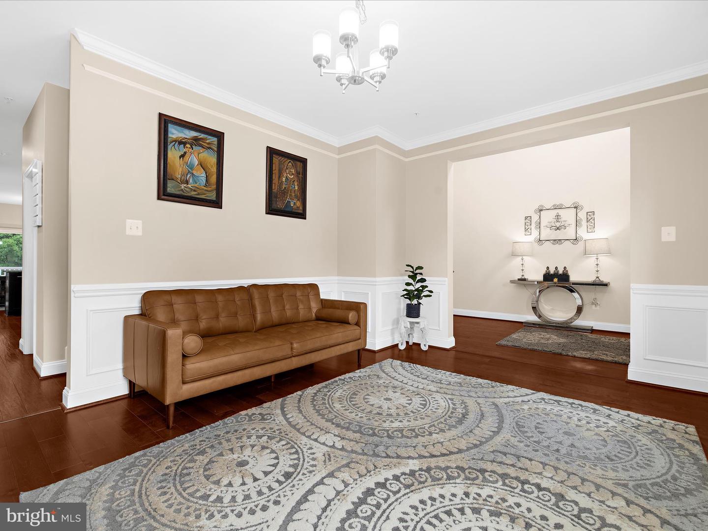 Ellicott City, Maryland, 21042, United States, 6 Bedrooms Bedrooms, ,5 BathroomsBathrooms,Residential,Active,1914763