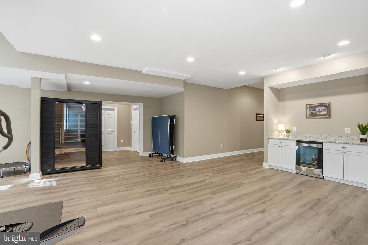 Great Falls, Virginia, 22066, United States, 5 Bedrooms Bedrooms, ,7 BathroomsBathrooms,Residential,Active,2044999