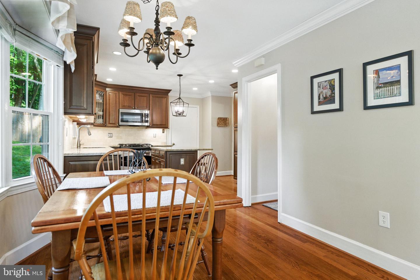 Annandale, Virginia, 22003, United States, 4 Bedrooms Bedrooms, ,4 BathroomsBathrooms,Residential,Active,1900183
