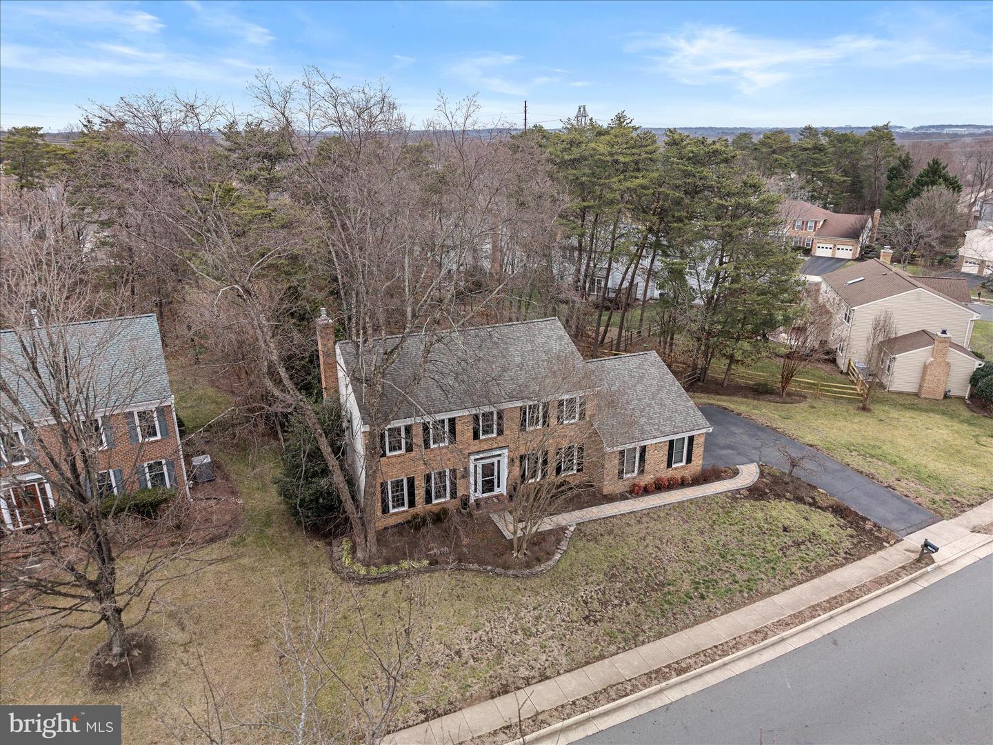 Centreville, Virginia, 20120, United States, 4 Bedrooms Bedrooms, ,3 BathroomsBathrooms,Residential,Active,2015484