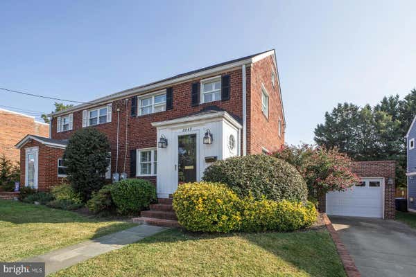 2045 N BRANDYWINE ST, ARLINGTON, VA 22207 - Image 1