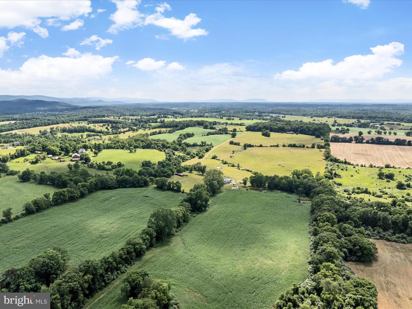 Berryville, Virginia, 22611, United States, 4 Bedrooms Bedrooms, ,3 BathroomsBathrooms,Residential,Active,1884871