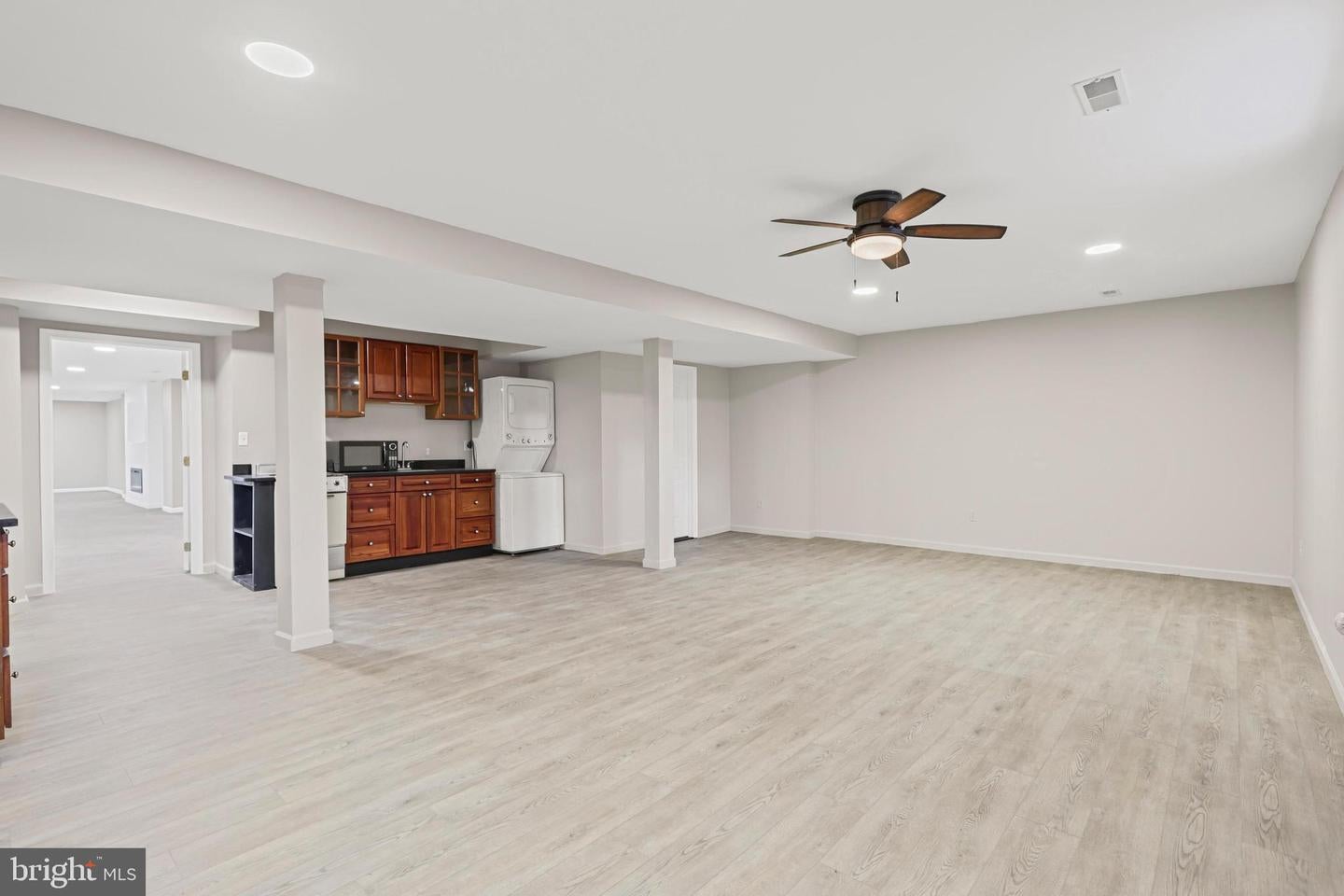 Cockeysville, Maryland, 21030, United States, 7 Bedrooms Bedrooms, ,6 BathroomsBathrooms,Residential,Active,1863326