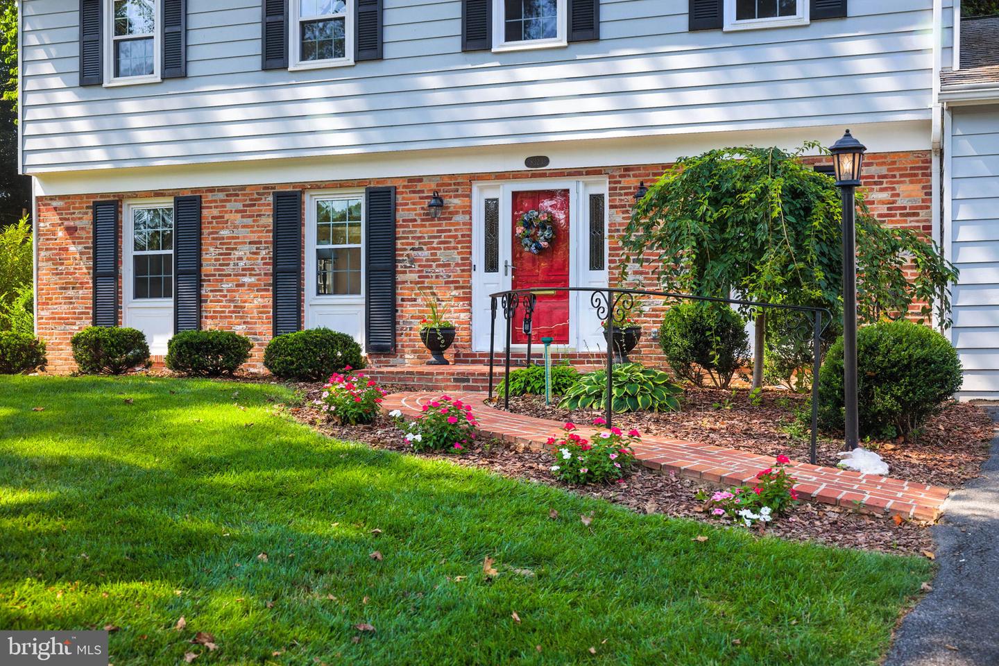 Annandale, Virginia, 22003, United States, 4 Bedrooms Bedrooms, ,4 BathroomsBathrooms,Residential,Active,1900183