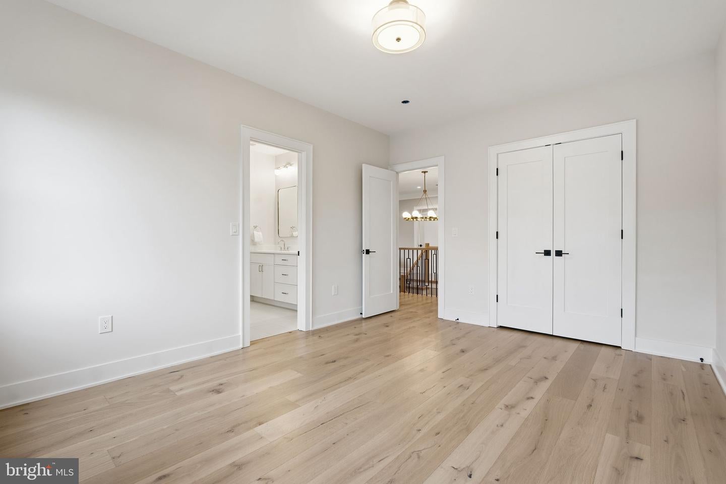 Kensington, Maryland, 20895, United States, 5 Bedrooms Bedrooms, ,5 BathroomsBathrooms,Residential,Active,2007291