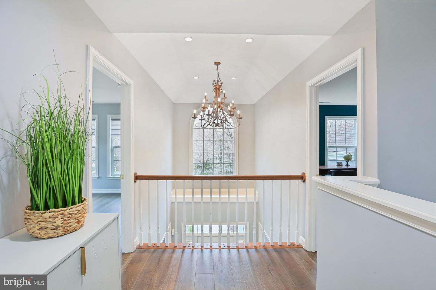 Clarksburg, Maryland, 20871, United States, 5 Bedrooms Bedrooms, ,4 BathroomsBathrooms,Residential,Active,2025637