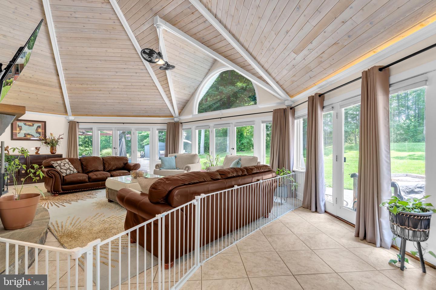 Dunkirk, Maryland, 20754, United States, 6 Bedrooms Bedrooms, ,7 BathroomsBathrooms,Residential,Active,1952077