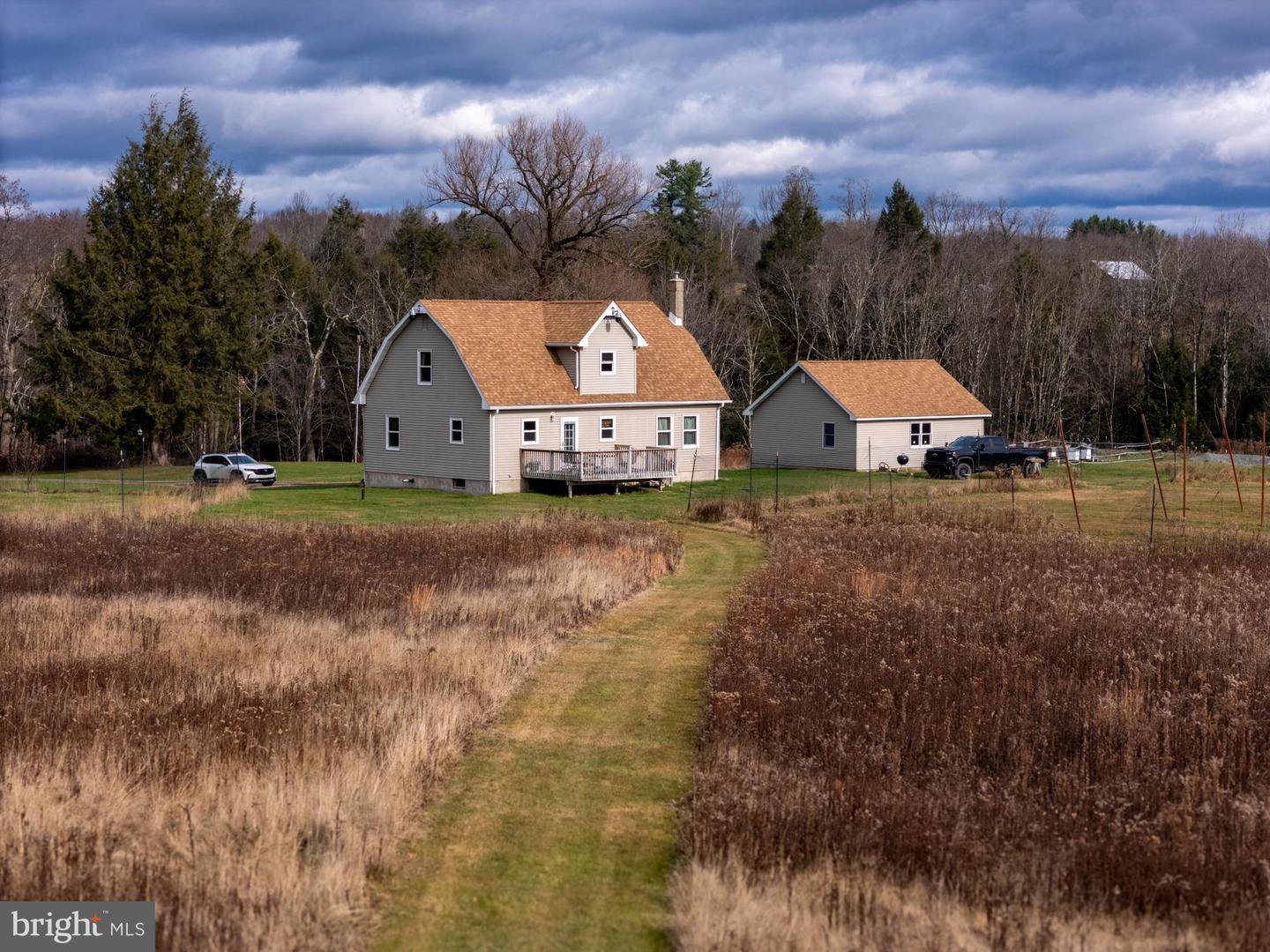 Waymart, Pennsylvania, 18472, United States, 4 Bedrooms Bedrooms, ,2 BathroomsBathrooms,Residential,Active,2007156