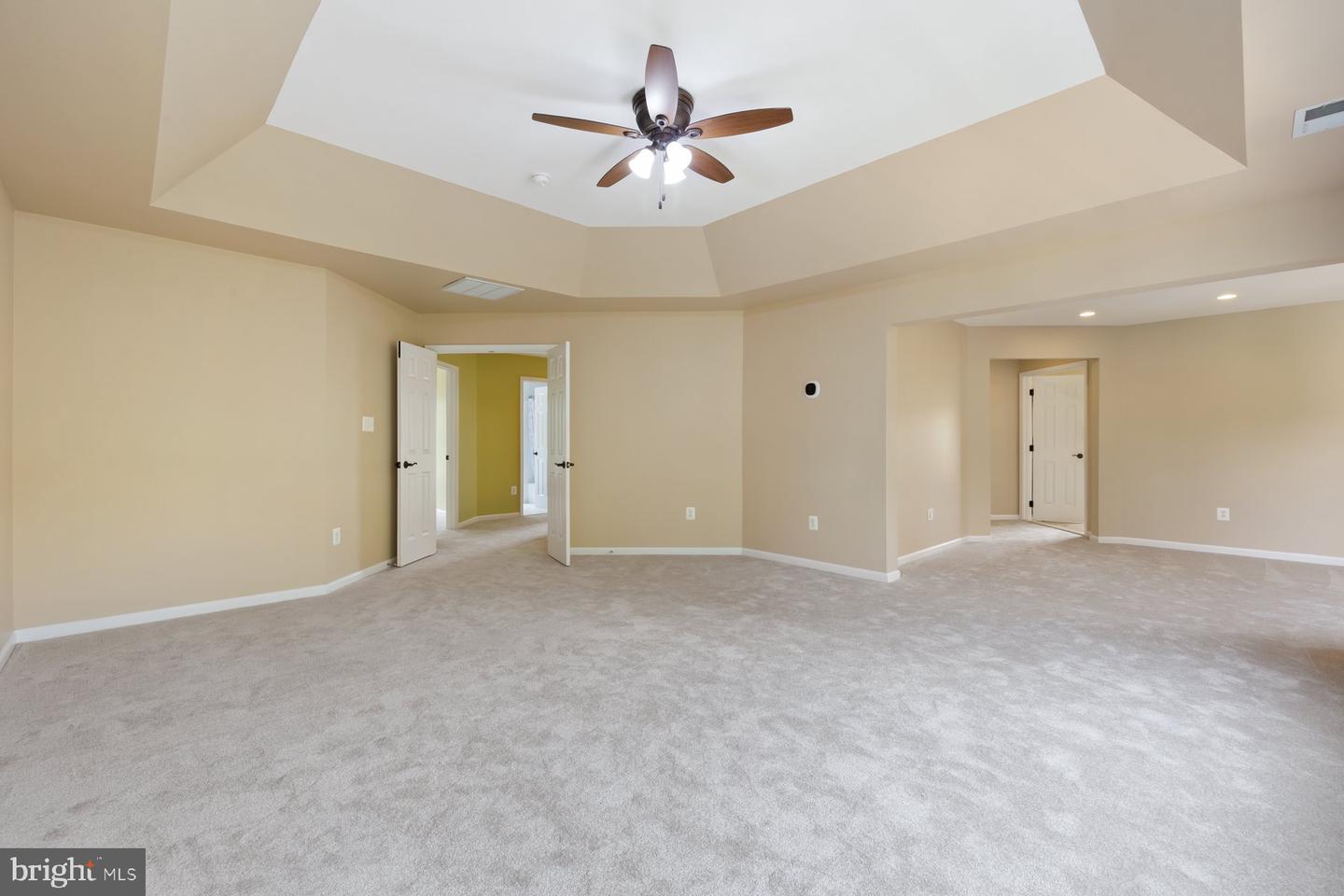 Rockville, Maryland, 20850, United States, 5 Bedrooms Bedrooms, ,6 BathroomsBathrooms,Residential,Active,1941388