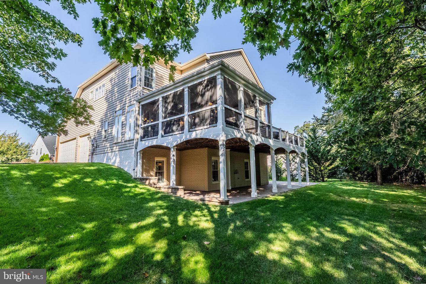 Haymarket, Virginia, 20169, United States, 5 Bedrooms Bedrooms, ,5 BathroomsBathrooms,Residential,Active,1961953