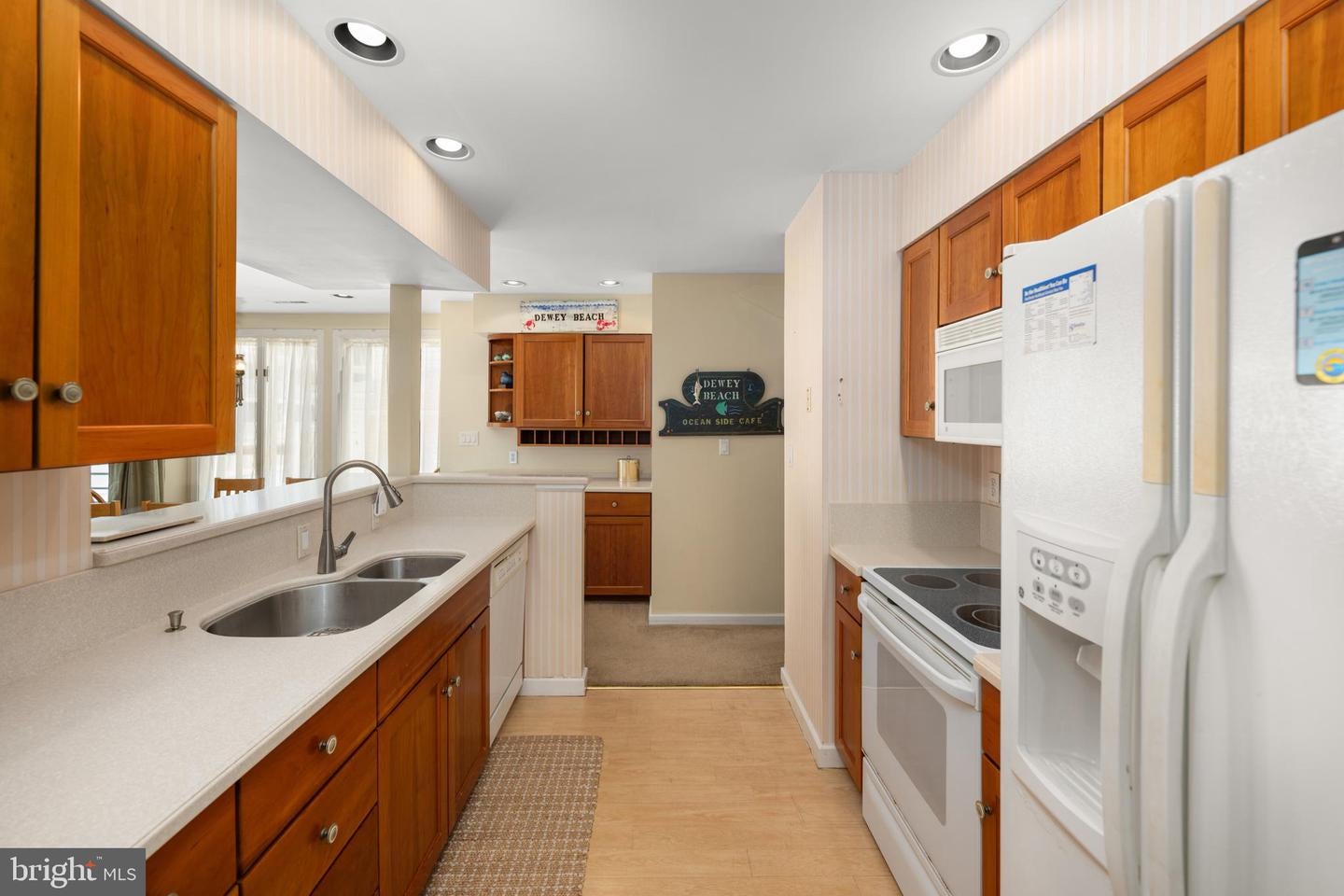 Dewey Beach, Delaware, 19971, United States, 4 Bedrooms Bedrooms, ,4 BathroomsBathrooms,Residential,Active,1941142